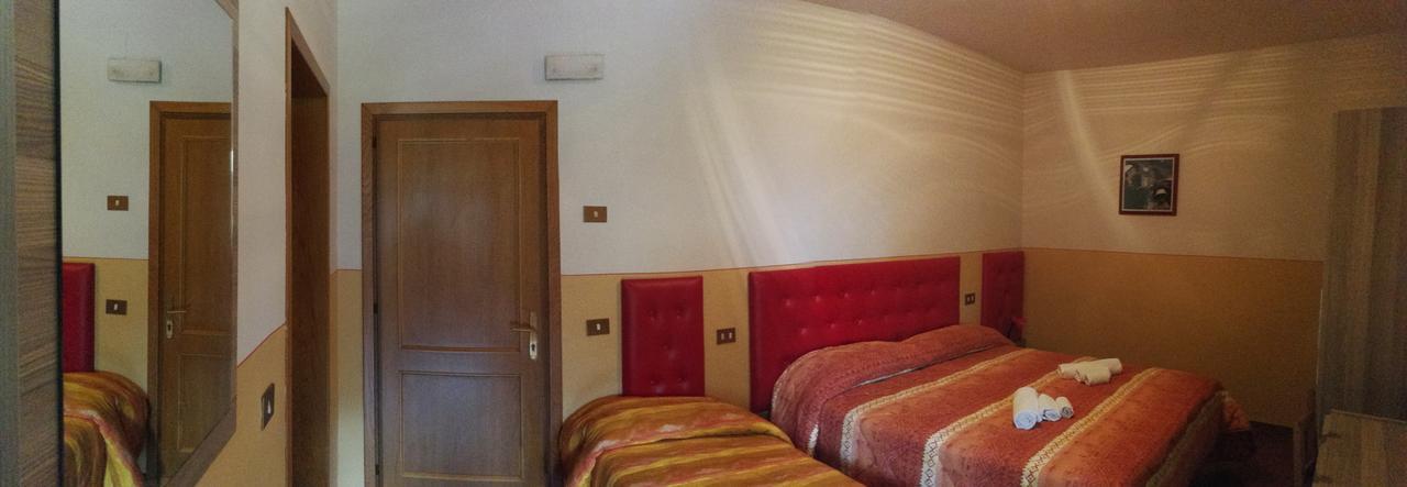 Agriturismo Longetti Assise Extérieur photo